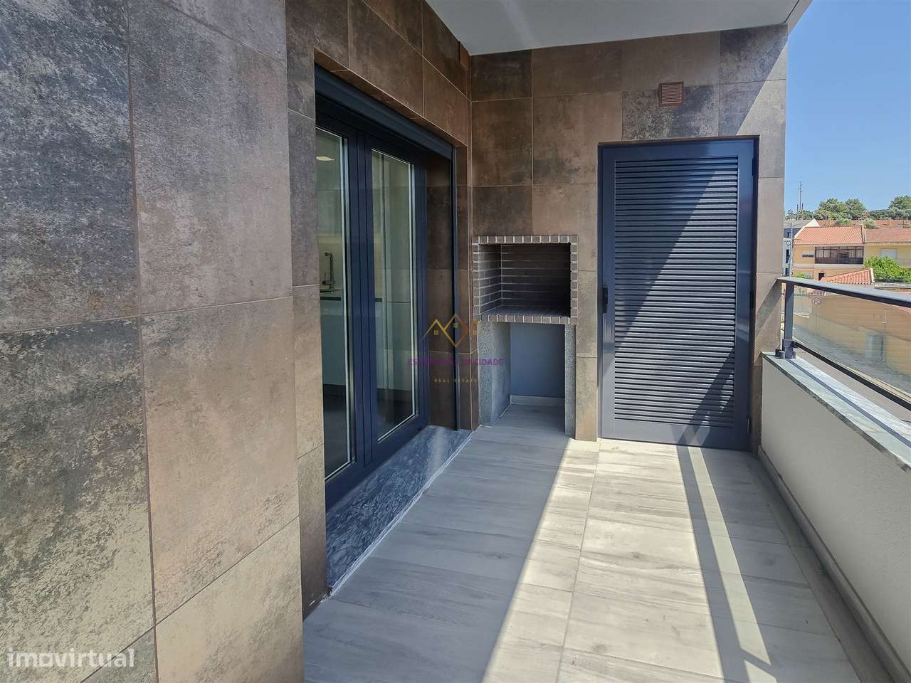 T4 com Piscina em Alverca-6