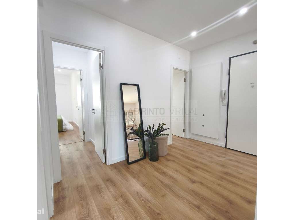 Magnífico T3 com Varandas em Todos os Quartos - Benfica, Lisboa-6