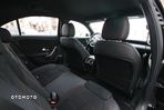 Mercedes-Benz Klasa A 220 4-Matic AMG Line 8G-DCT - 27