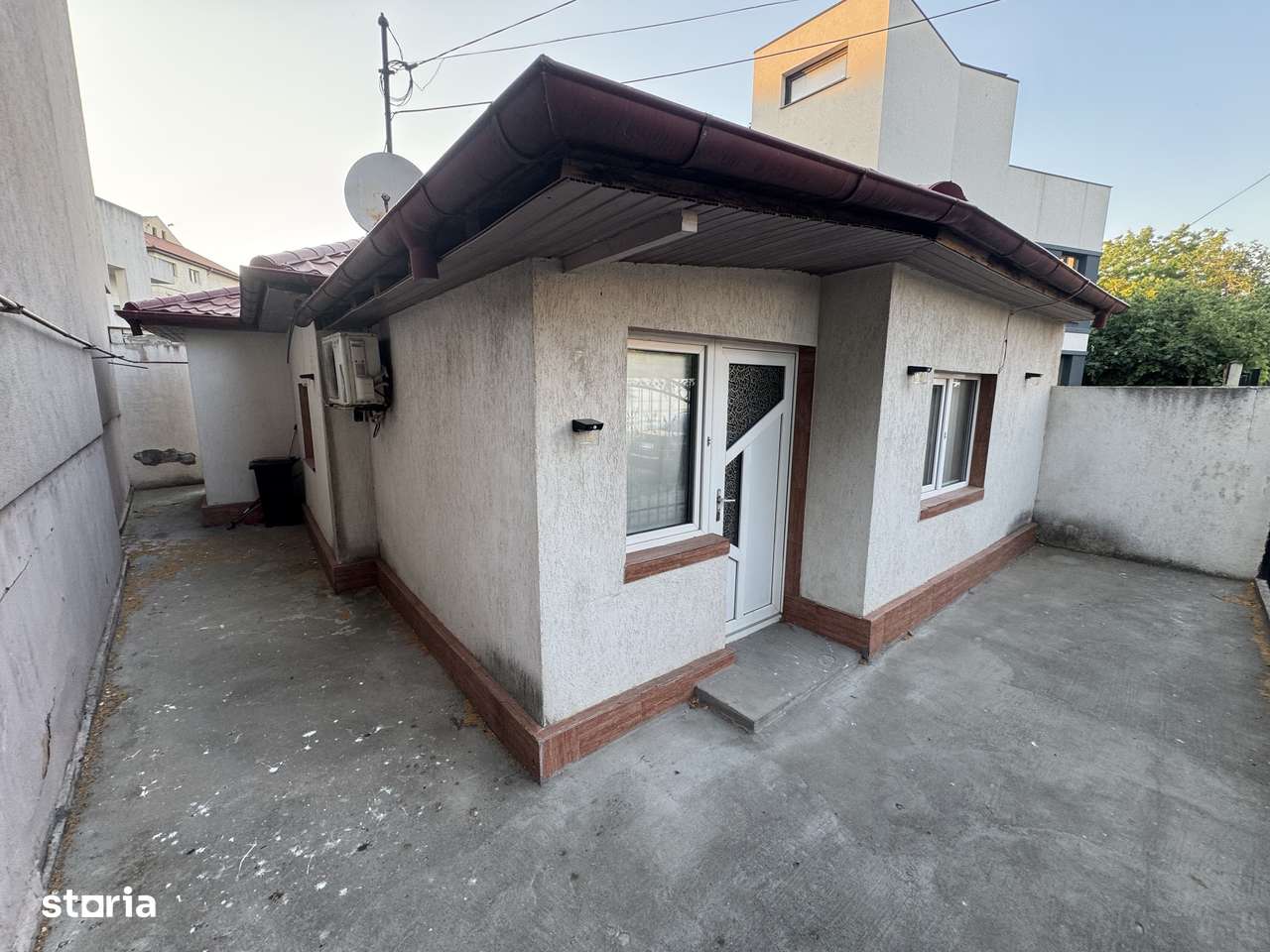Casă cu 3 camere zona Faleză Nord, Renovată, Centrală pe gaz - Imagine principală: 5/11