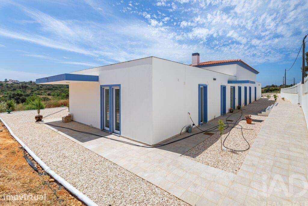 Casa / Villa T4 em Ferragudo de 303,00 m2 - Grande imagem: 4/30