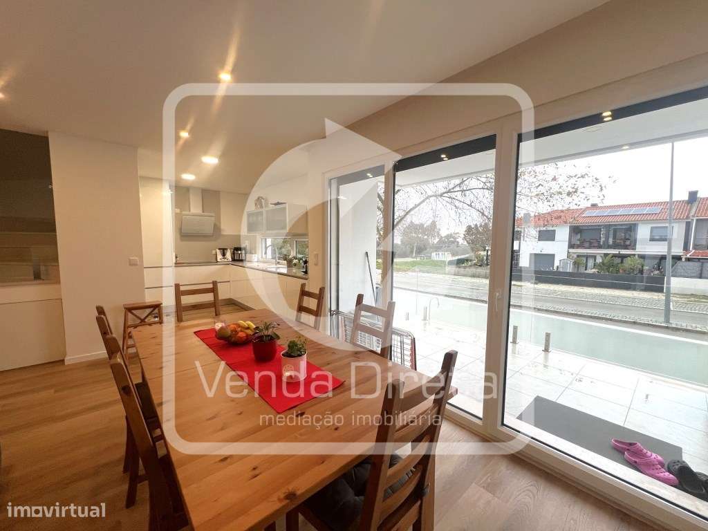 Moradia T4 com 2 terraços em Palmela, Setúbal - Grande imagem: 4/42