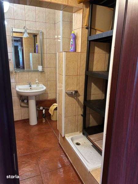 Închiriere apartament 4 camere - Imagine principală: 4/8