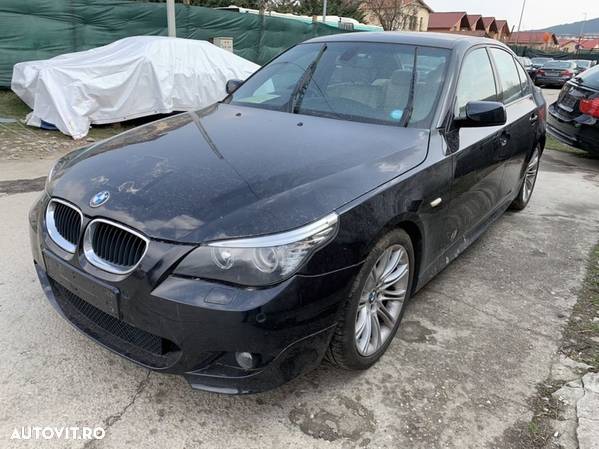 Dezmembram Bmw 520d m pachet 2009 - 7