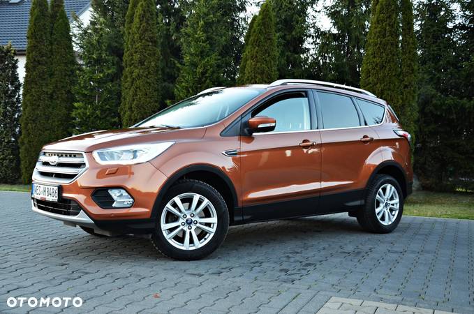 Ford Kuga 1.5 EcoBoost 2x4 Titanium - 13