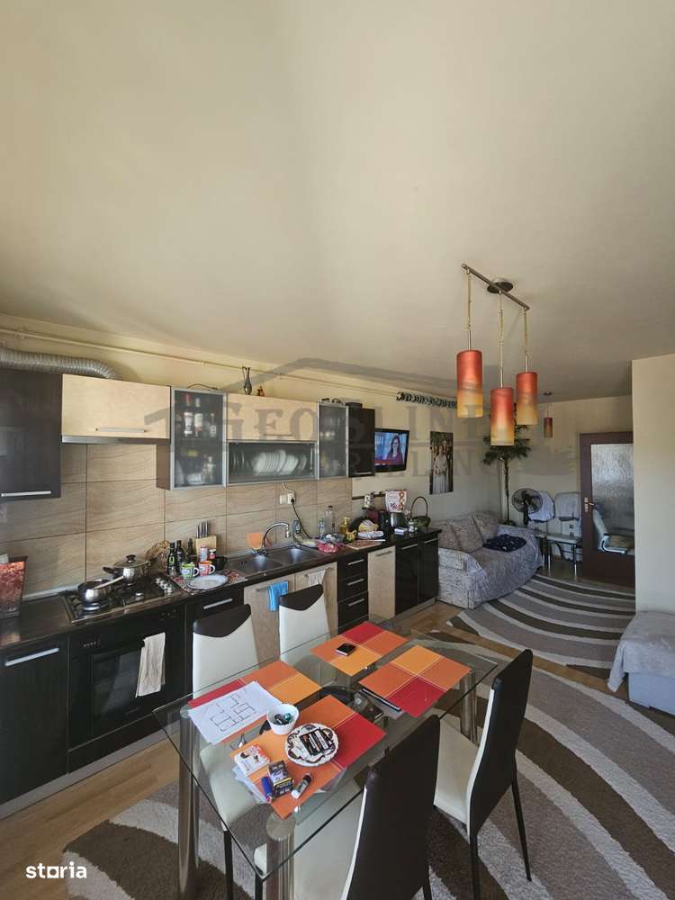 VÂNZARE Apartament 2 camere decomandate + Parcare-14