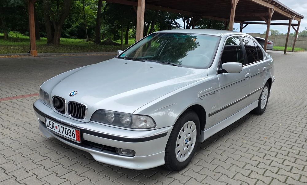 BMW 5 Series E39 (1996-2003) 2001