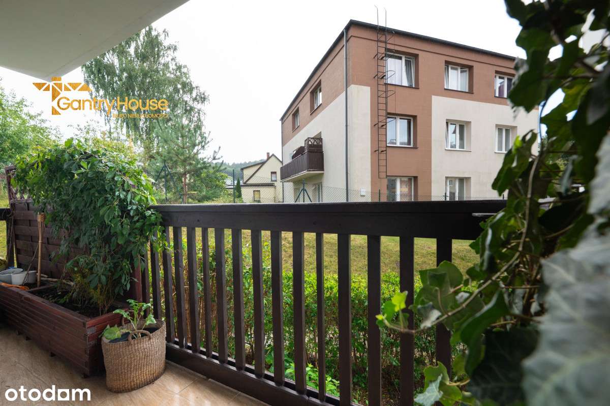 Duże mieszkanie z komórką 9,4m2 w cenie-15