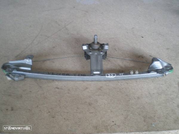 Elevador Manual 90462397 OPEL VECTRA A 1988 5P TE - 1