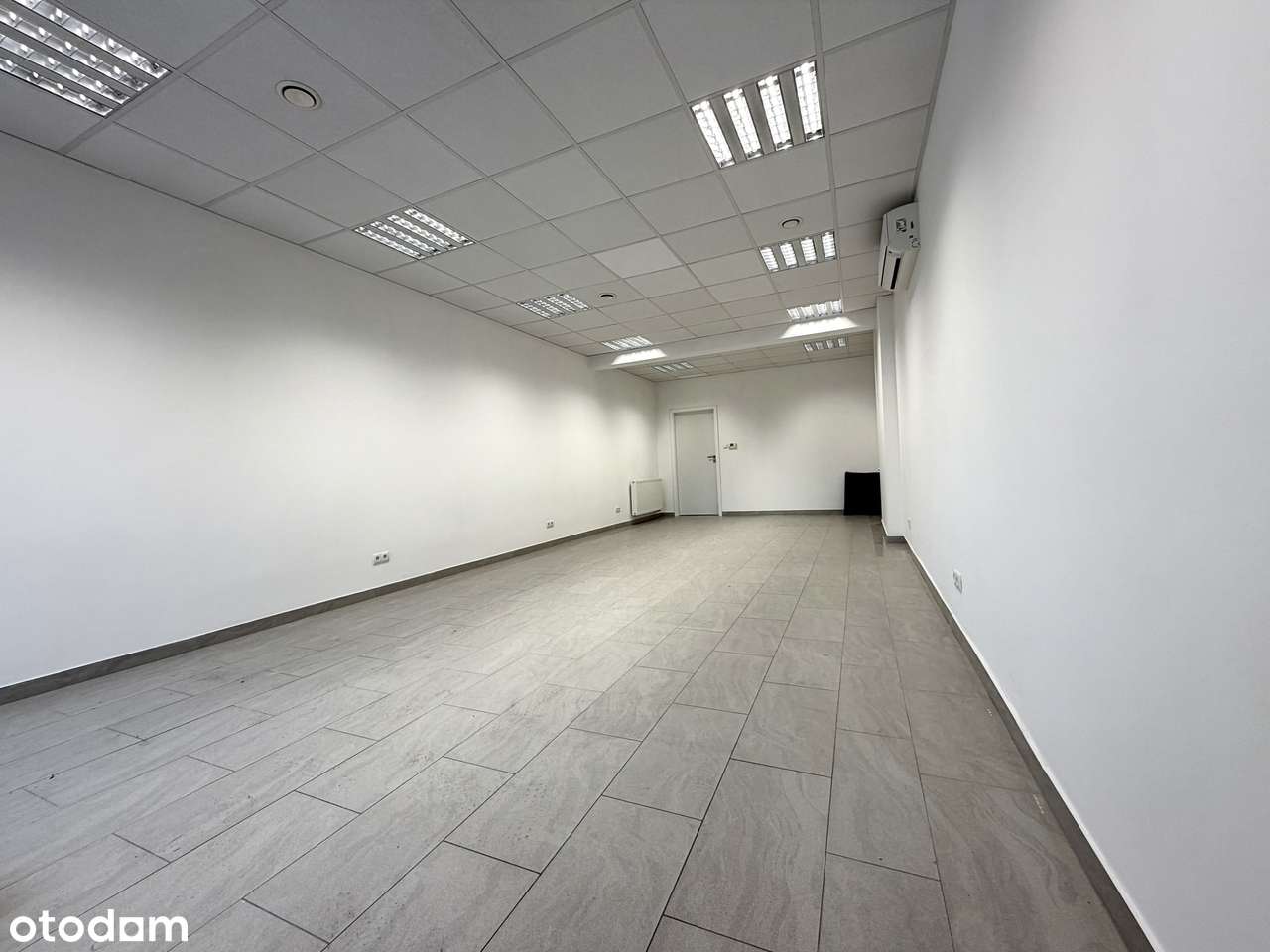 Lokal handlowo-usługowy | ul.1 Praskiego Pułku WP-0