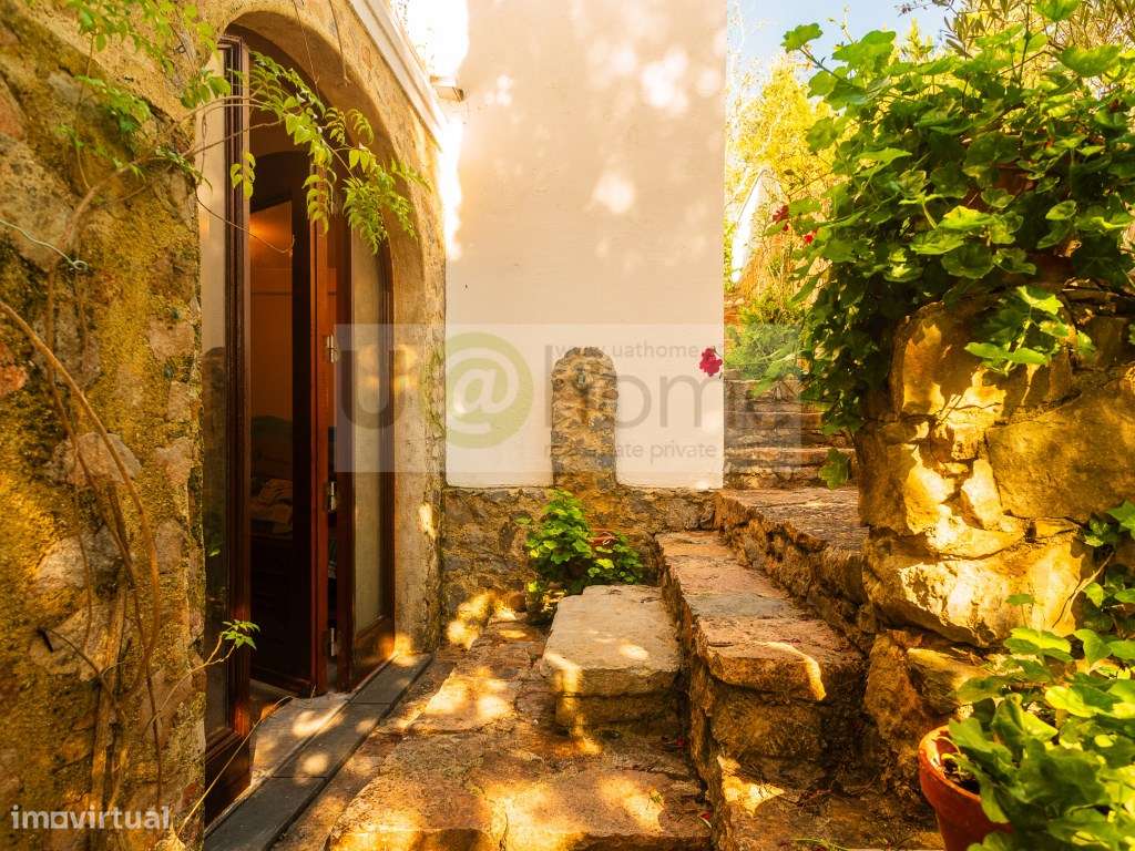 Moradia com piscina e vista mar na Charneca/Cascais-0