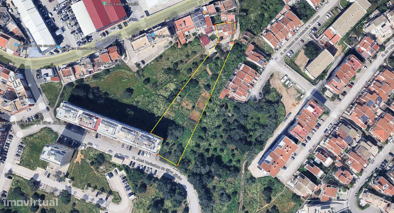 Moradia com 3400m de terreno em Portimão. - Grande imagem: 4/16