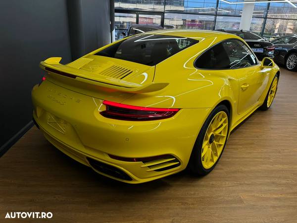 Porsche 911-TURBO-S Standard - 7