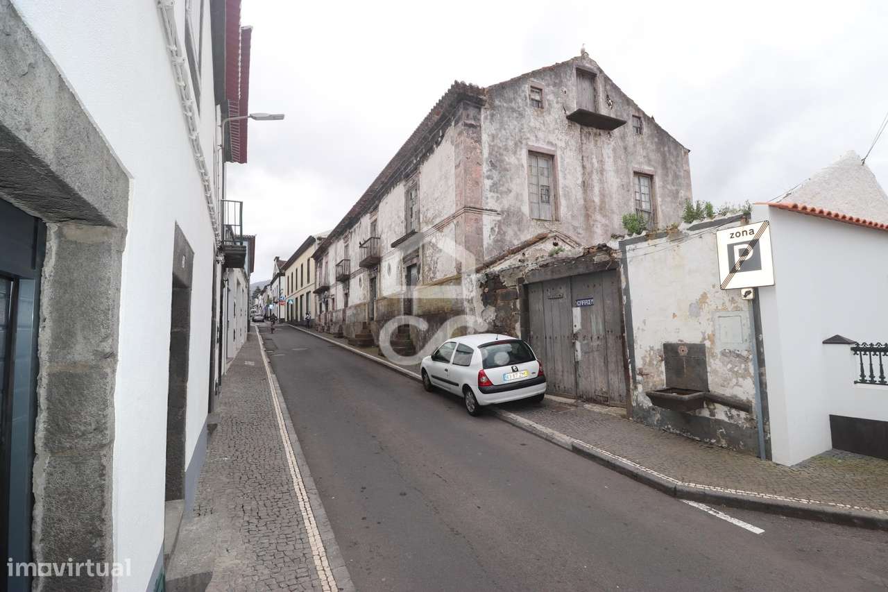 Solar com 7 Quartos - Conceição - Ribeira Grande - Grande imagem: 2/17