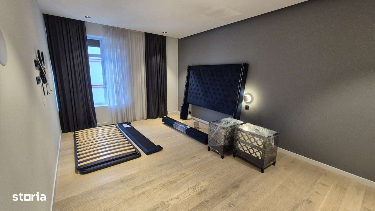 Penthouse 262,48 mp + terasa 165,16 + balcoane 10,73 mp - comision 0%-5