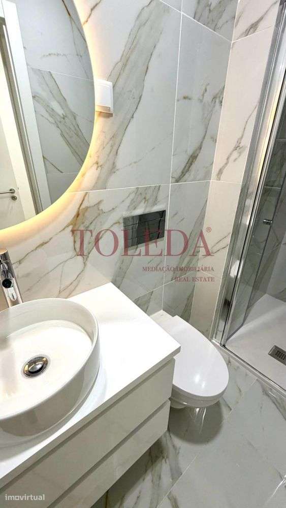 T3 Remodelado ao Colombo c/ varanda 3 WC-19