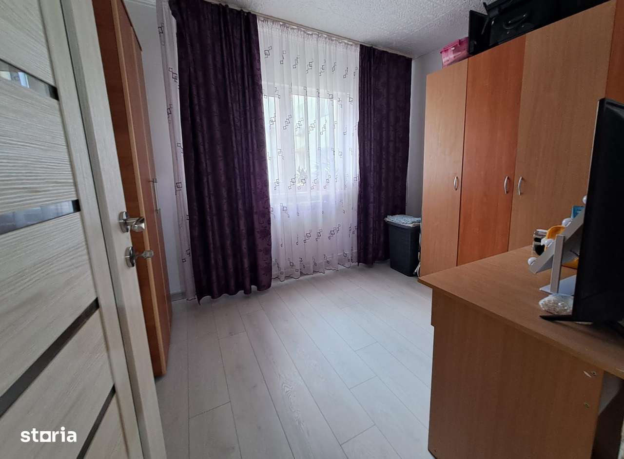 Apartament 3 camere Navodari Renovat-15