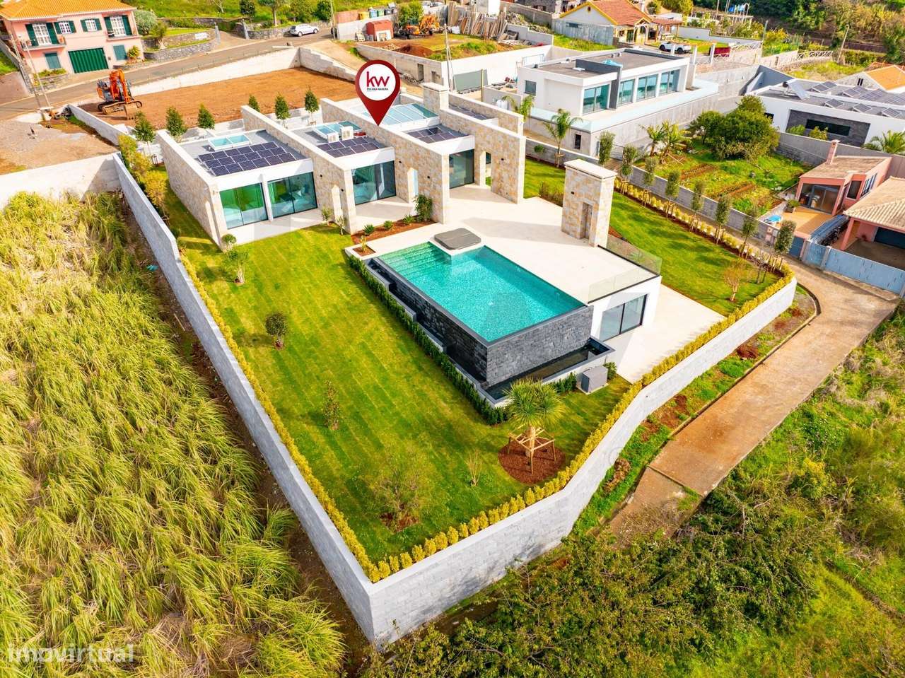 Moradia Térrea, T3 Totalmente Mobilada e equipada! Piscina, solário co - Grande imagem: 5/60