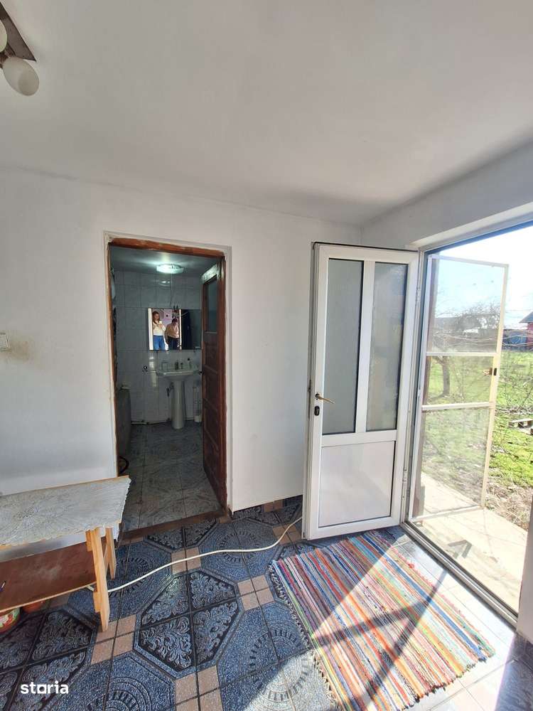 Casa 6 camere Frumusani teren 1341 mp caramida-12