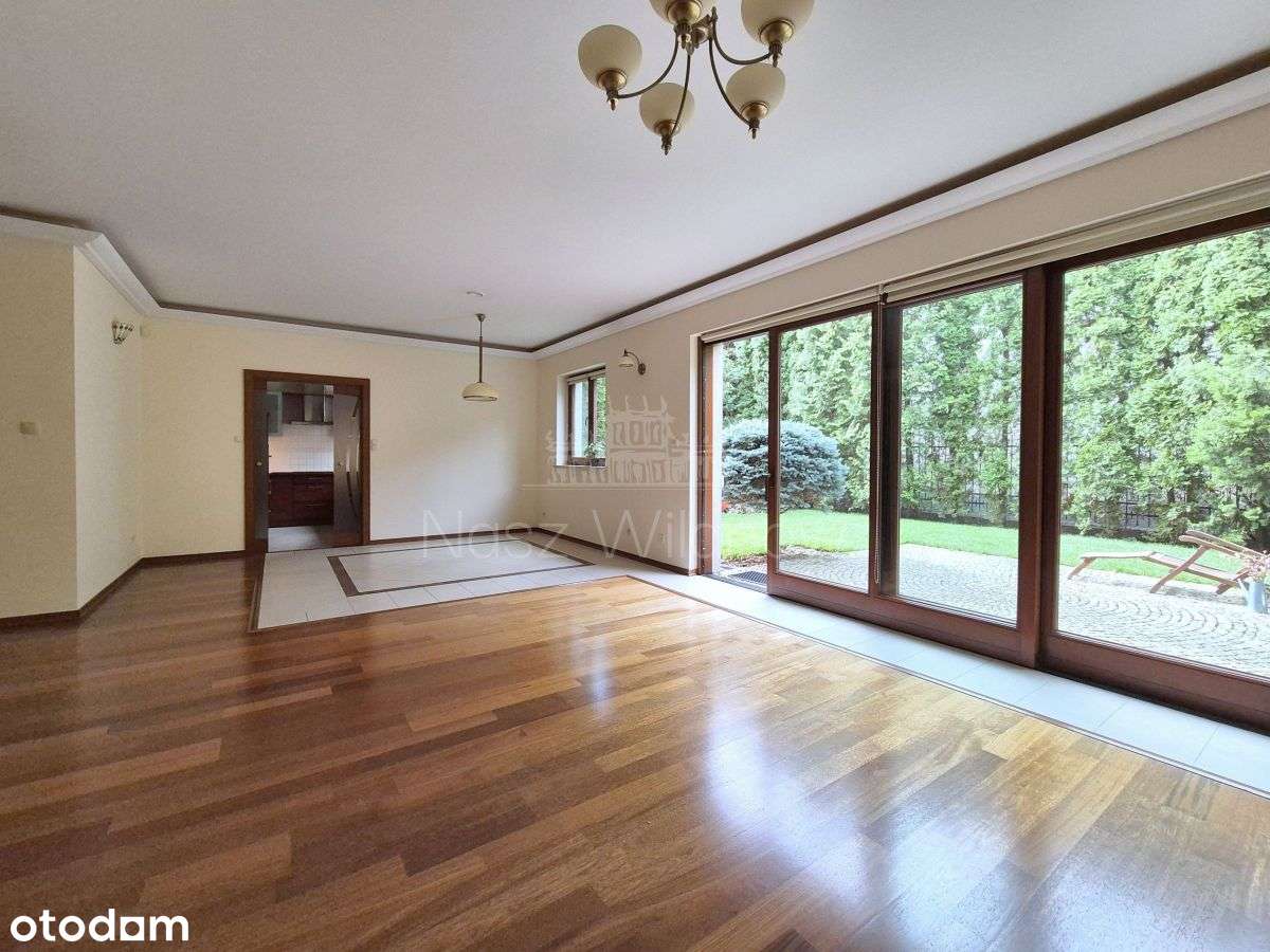 Dwupoziomowy apartament z pięknym ogrodem - Widok 6