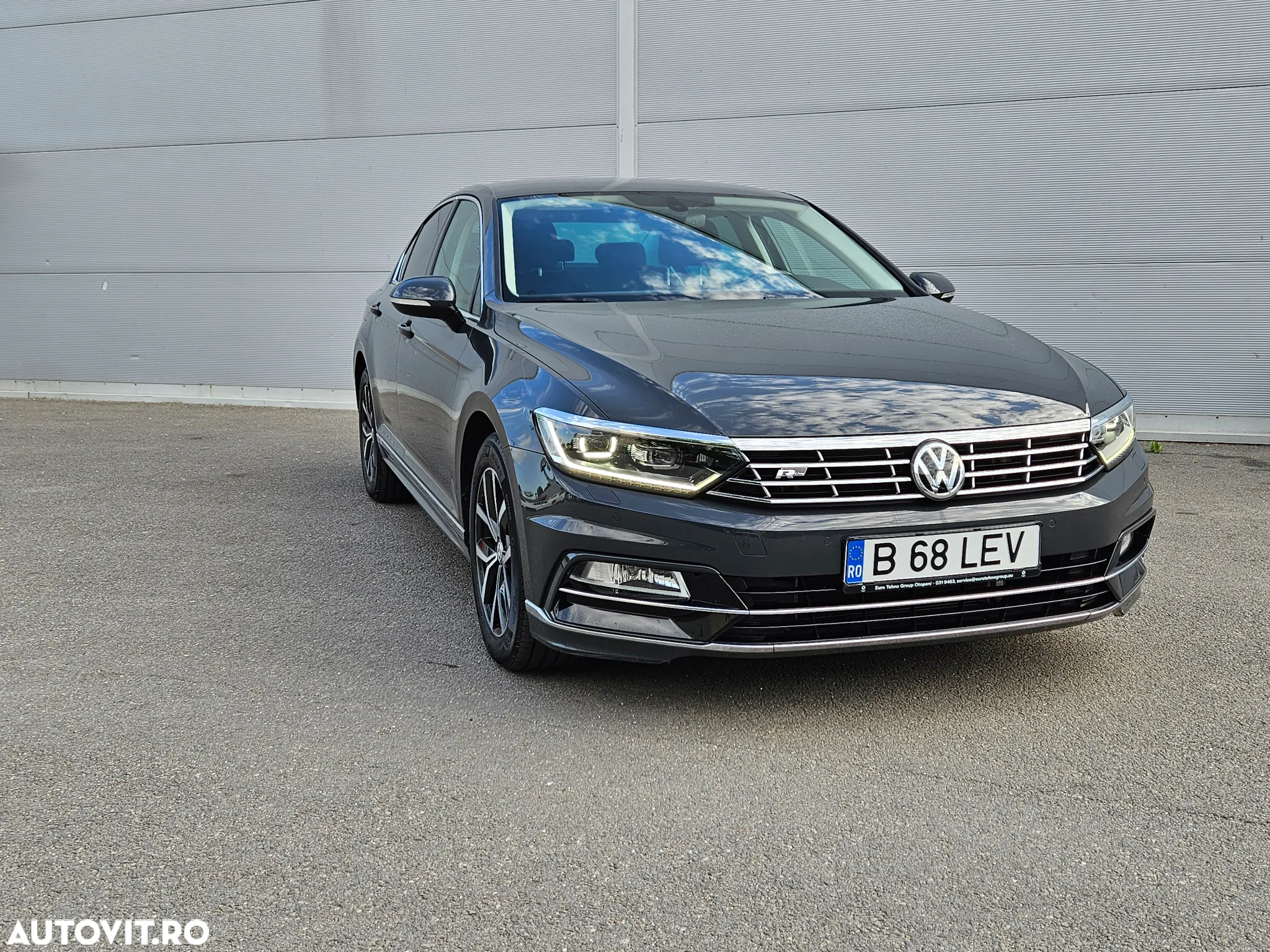 Volkswagen Passat 2.0 TDI DSG R Executive - 6