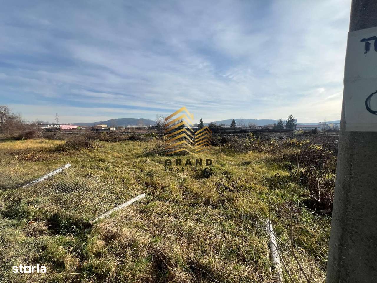 TEREN DE VANZARE PE BRADULUI| 13 ARII DE TEREN| INTRAVILAN - Imagine principală: 4/10