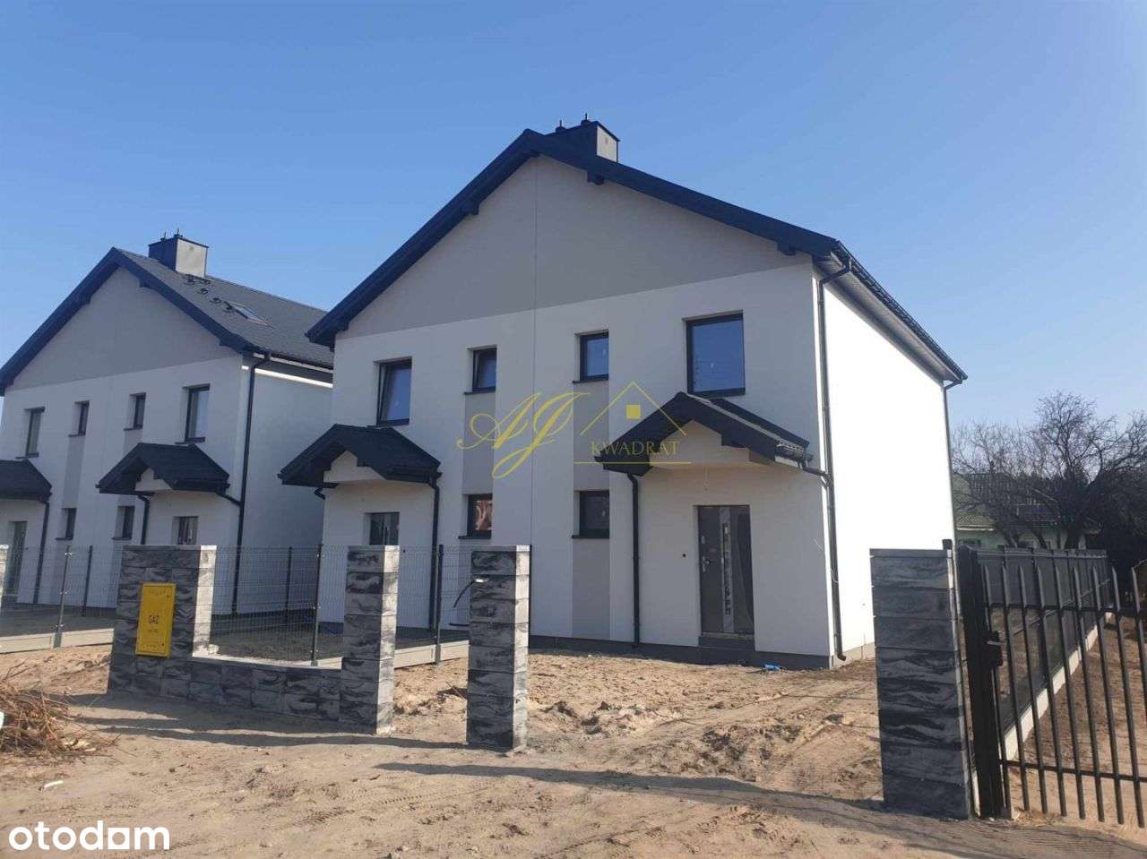 BLIŹNIAK; duża DZIAŁKA; niezależny wjazd; OGRÓDEK-1