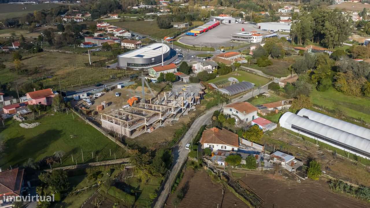 Moradia de Luxo T3 condomínio privado em Rendufe Amares-40