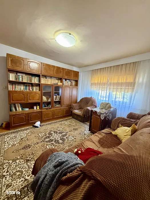 Apartament 2 camere semidecomandat- poarta 6 - Imagine principală: 2/5
