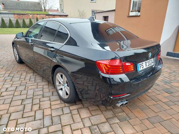 BMW Seria 5 520d Touring Modern Line - 13