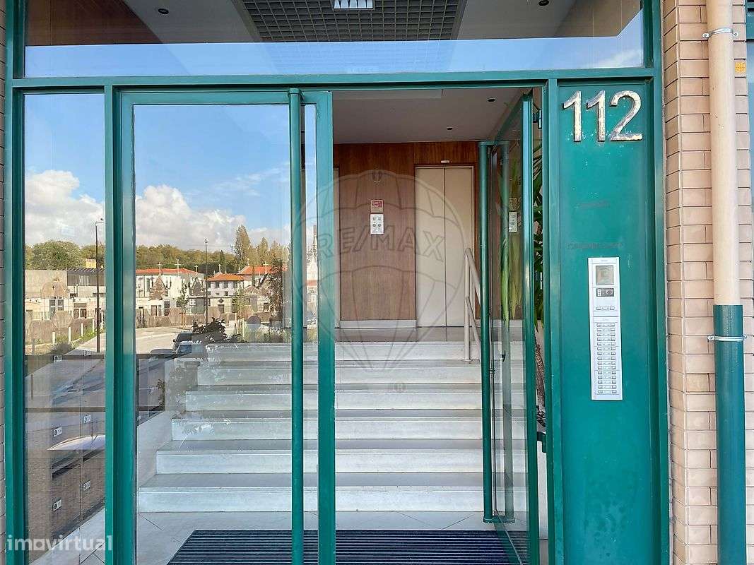 Apartamento T1 para arrendamento - Grande imagem: 2/19