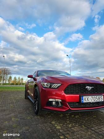 Ford Mustang 2.3 EcoBoost - 16