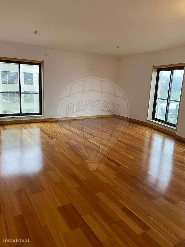 Apartamento T4 para arrendamento - Grande imagem: 3/27