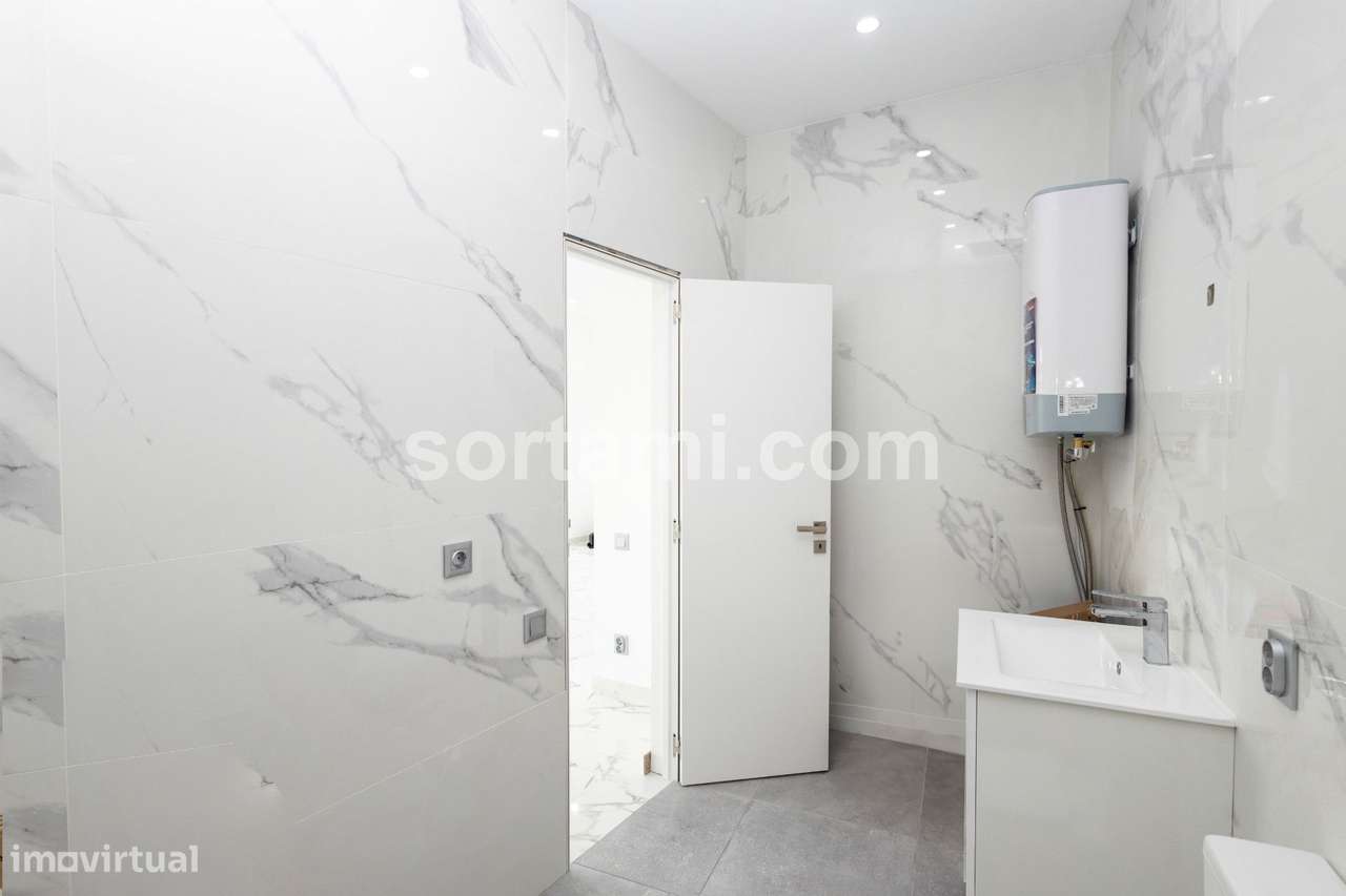 Loja  Venda em Quarteira,Loulé - Grande imagem: 5/7