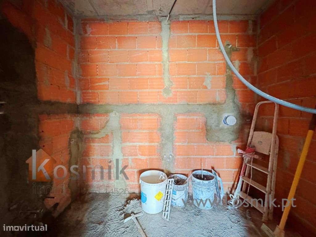 POETAS' GARDEN - PARADELA - LOURES - LISBOA - NOVOS EM CONSTRUÇÃO T...-37