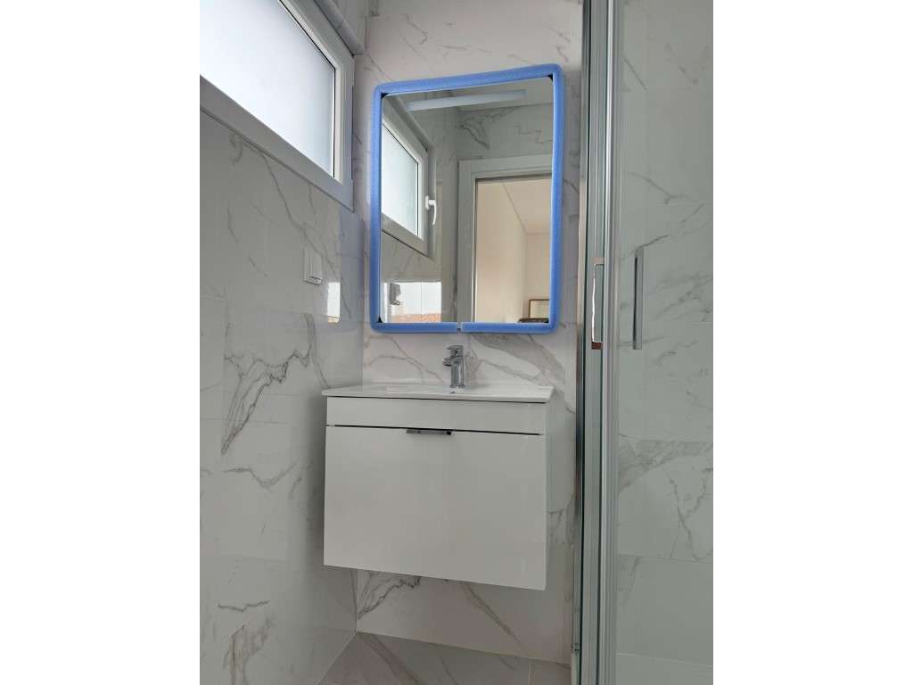 Moradia Estrear T 3 Duplex, excelente localização, e acabamentos-10
