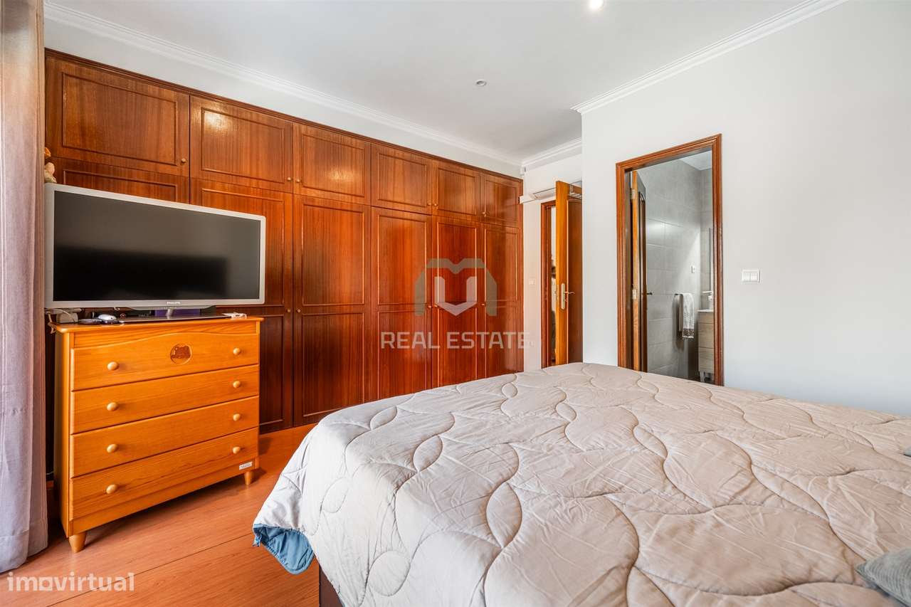 Moradia Geminada T4 Venda em Gondomar (São Cosme), Valbom e Jovim,Gond-25