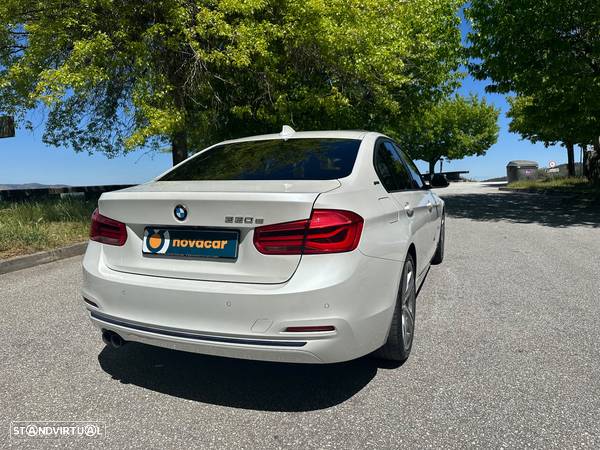 BMW 330 e iPerformance Line Sport Shadow - 13