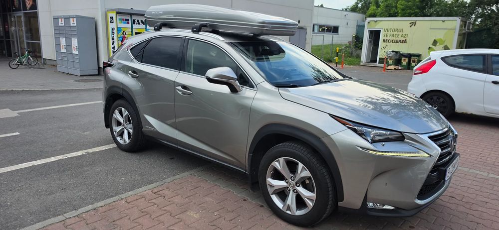 Lexus NX 300h 2015