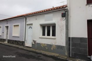 House/Villa/Residential em Ilha Terceira (Açores), Praia Da Vitória REF:1108