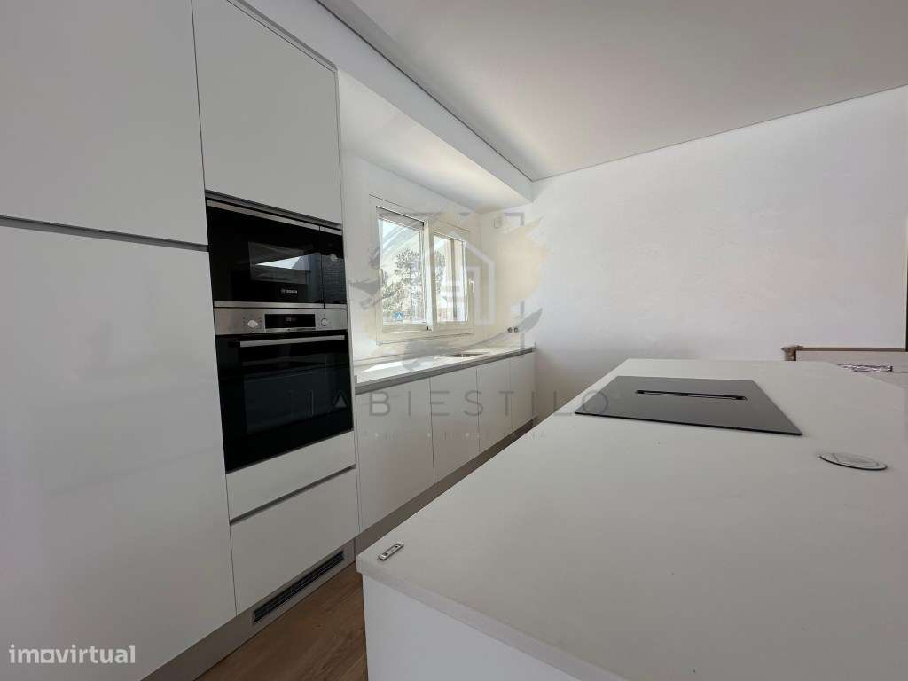 Moradia T3+1 com Logradouro no Pinhal do General-4