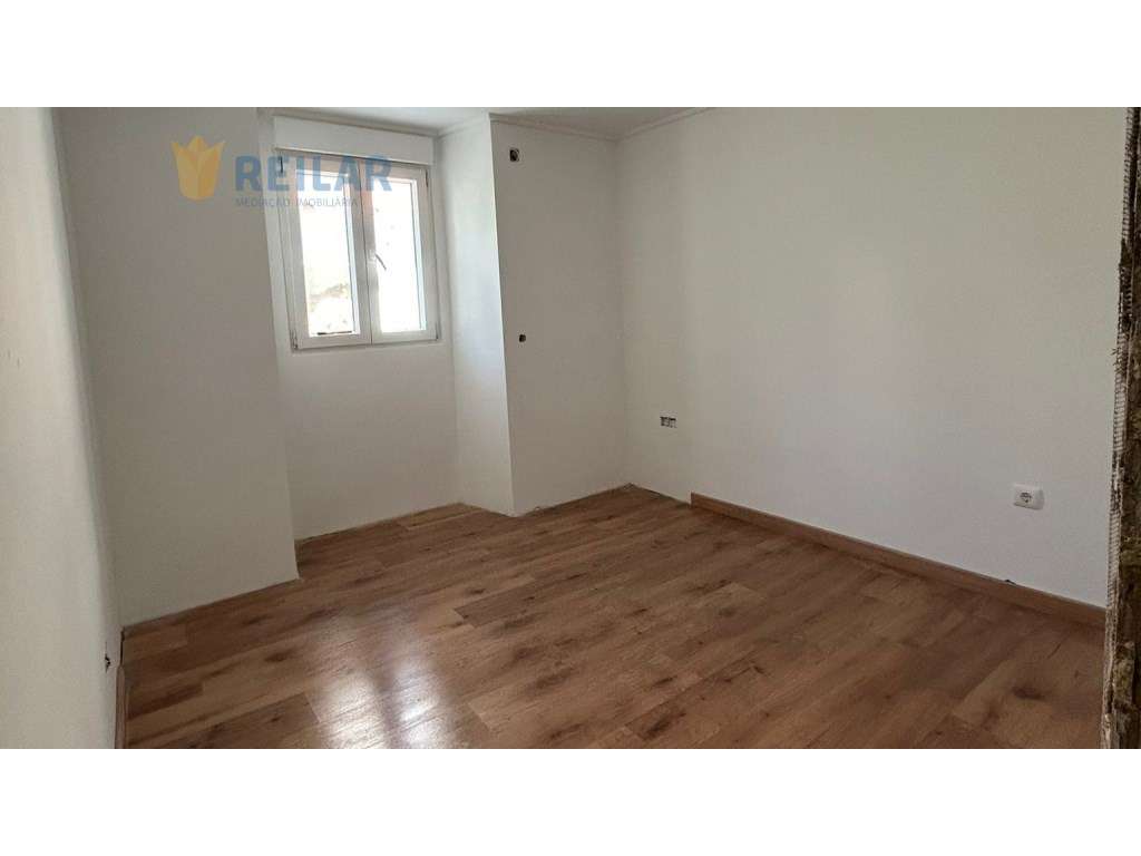 Alenquer T2+1 Remodelado - Grande imagem: 5/12