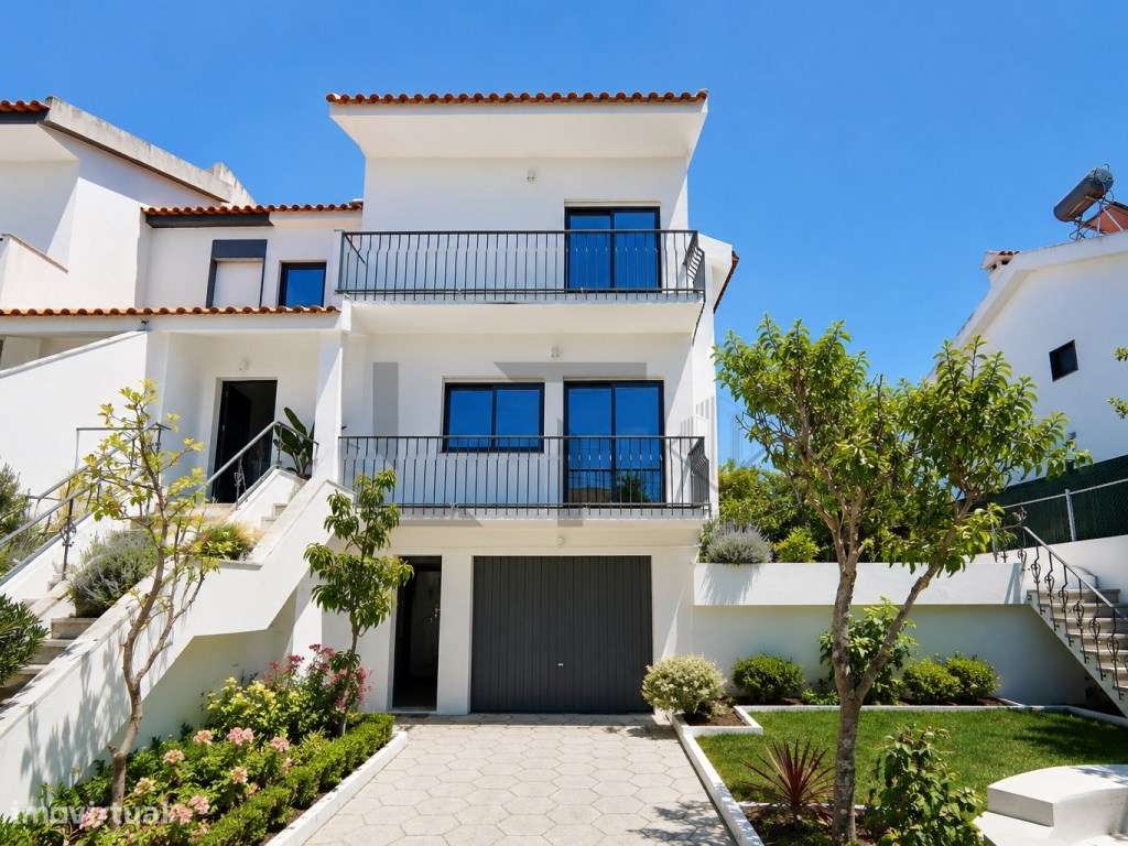 Moradia T4 em Banda totalmente Renovada com Garagem, para Venda na ...-43