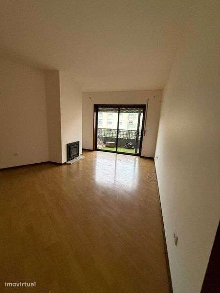 Apartamento T2 Quinta da Lousa - Entrada Imediata - Grande imagem: 5/12