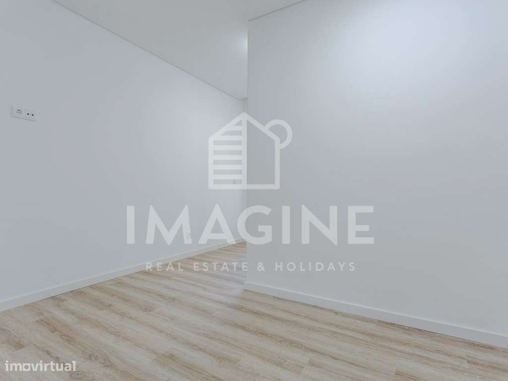 Apartamento T4 com terraço, churrasqueira e arrecadação - Bairro do...-24