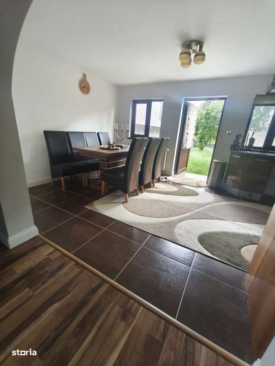 Casa + teren 2600mp, zona Horodnic de Sus, Radauti - Imagine principală: 3/19