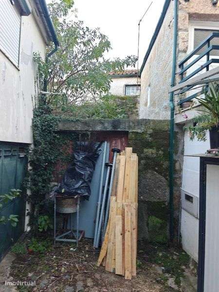 Ruína/Moradia reconstrução Abambres – Vila Real, ótima localização - Grande imagem: 4/5