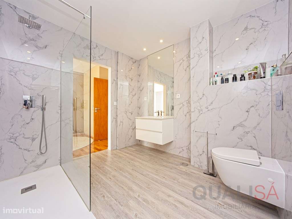 Moradia T5 com piscina, jardim e pomar e com vistas panorâmicas em ...-34