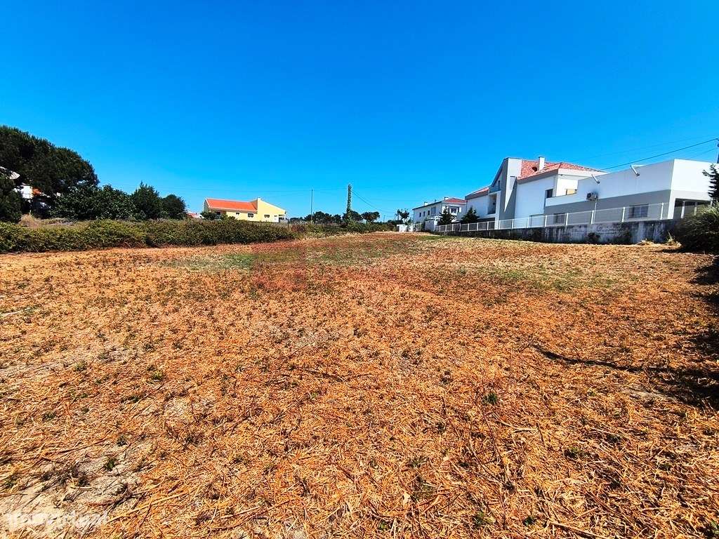 Ericeira - Seixal - Terreno com estudo para 5 moradias isoladas-8