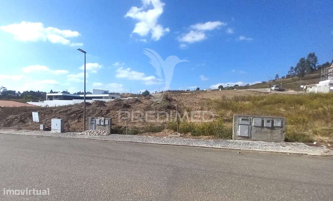 Moradia V4, em construção com piscina, Constância. - Grande imagem: 5/14